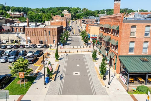 2025_CMC_Chestnut_Street_Plaza_Completed_Image04