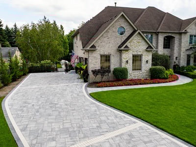 Grand TRANQUILITY PAVERS<sup>®</sup>