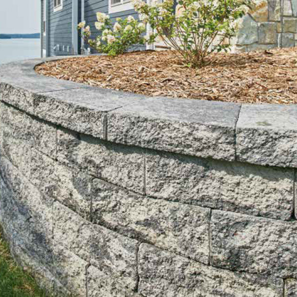 Winston<sup>®</sup> Straight Retaining Wall System
