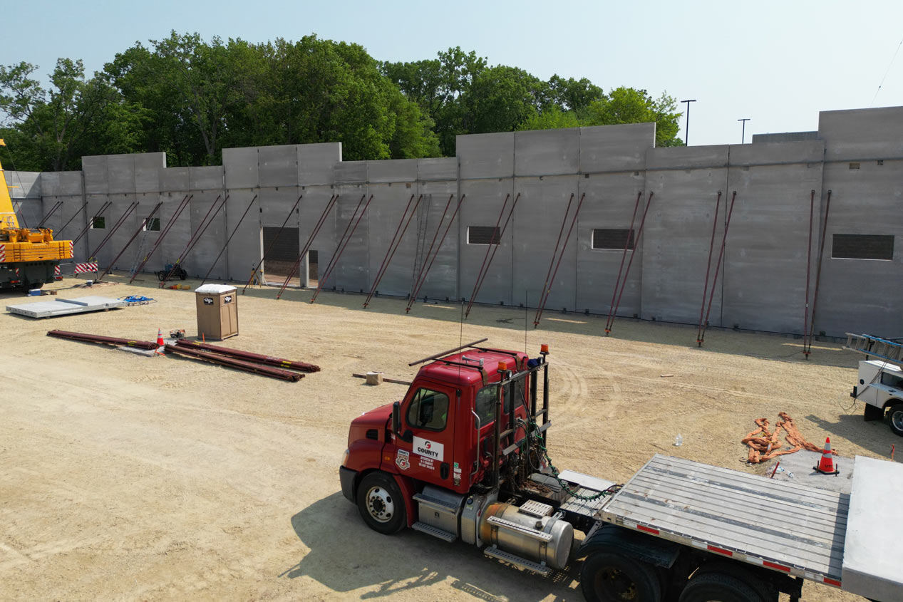 2023_CPL_Insulated_Sandwich_Walls_Tesla_2