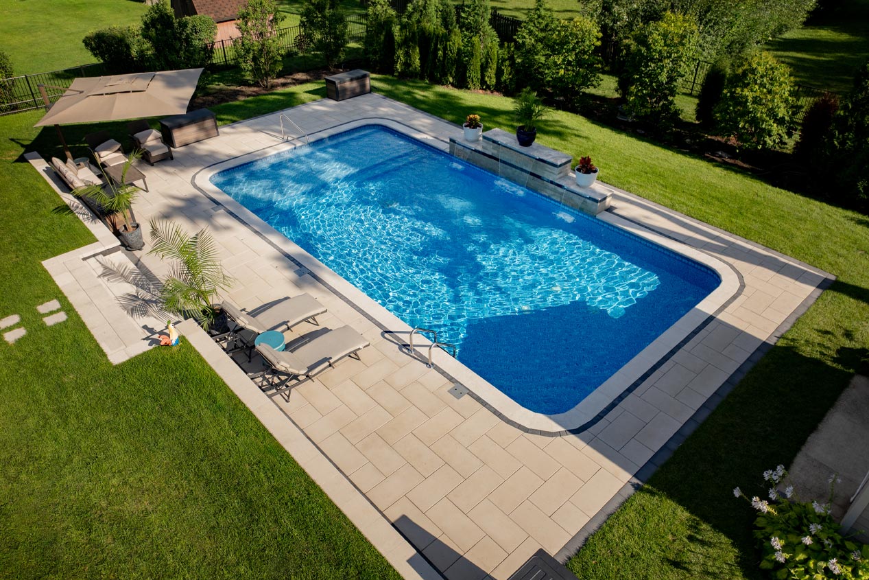 2026_CMC_LS_Poolside_Oasis_Image_3