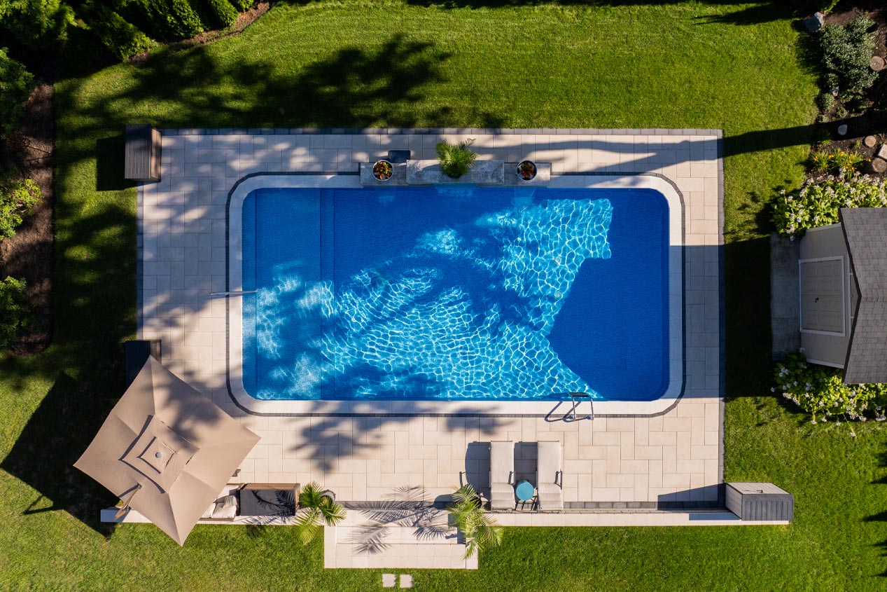 2026_CMC_LS_Poolside_Oasis_Image_6