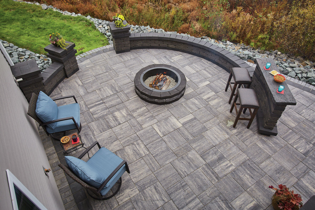 Crest Ridge Avenue Residence